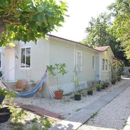 Beach Vibes 2 Bedrooms House Miami Luaran gambar