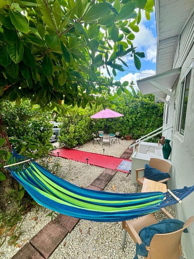 Beach Vibes 2 Bedrooms House Miami Luaran gambar